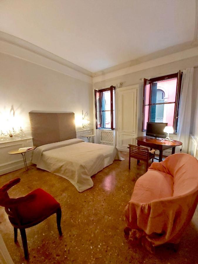 Gorgeous Venetian With Canal View * Venezia