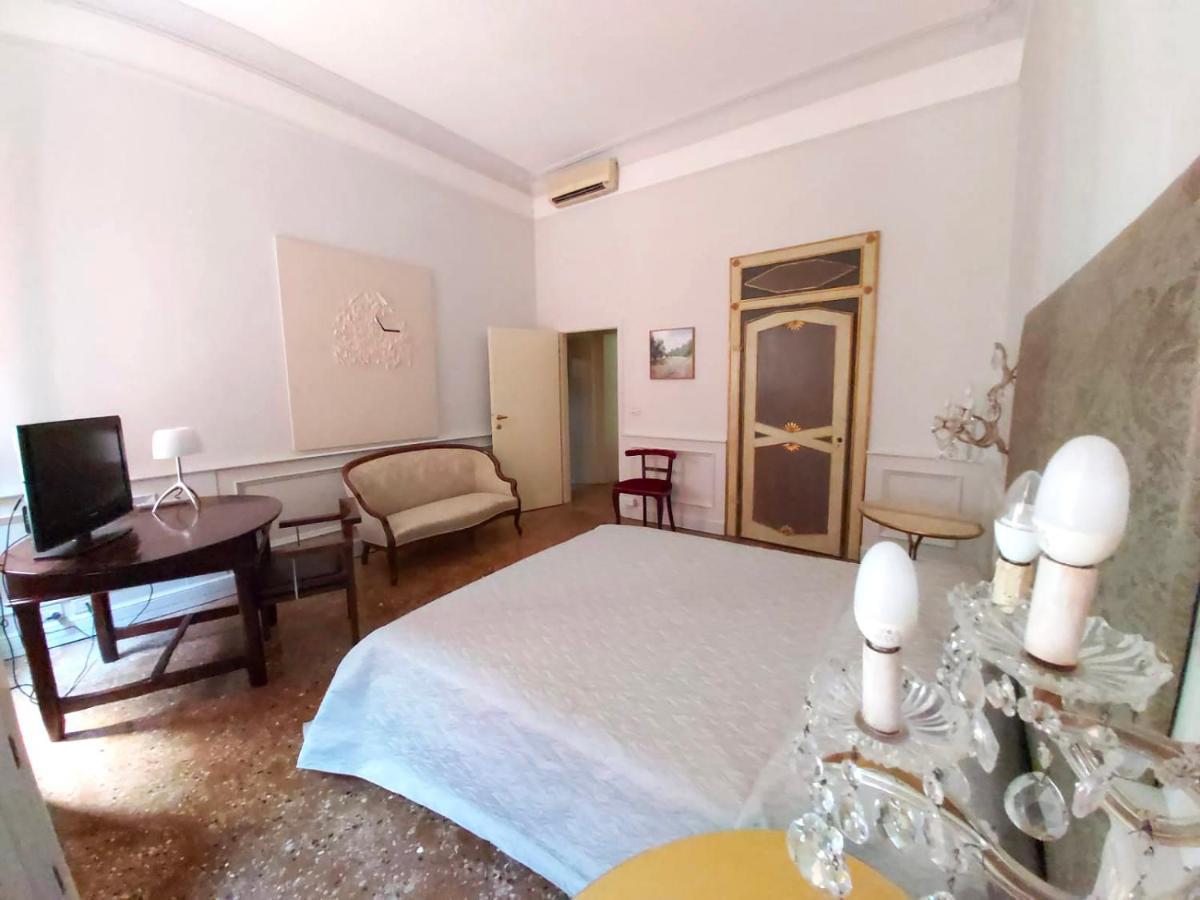 Gorgeous Venetian With Canal View * Venezia